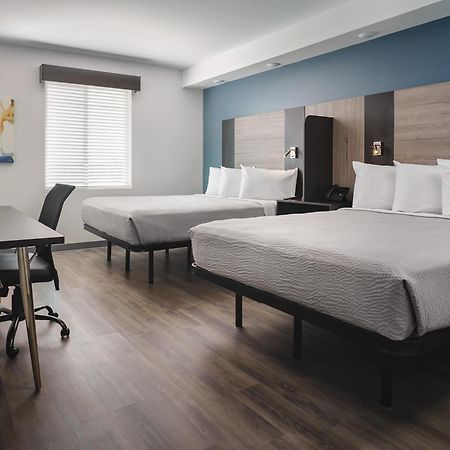 Stayapt Suites Charlotte North Хантерсвилл Экстерьер фото