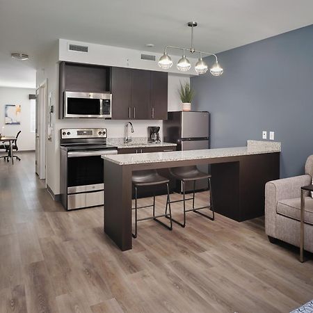 Stayapt Suites Charlotte North Хантерсвилл Экстерьер фото