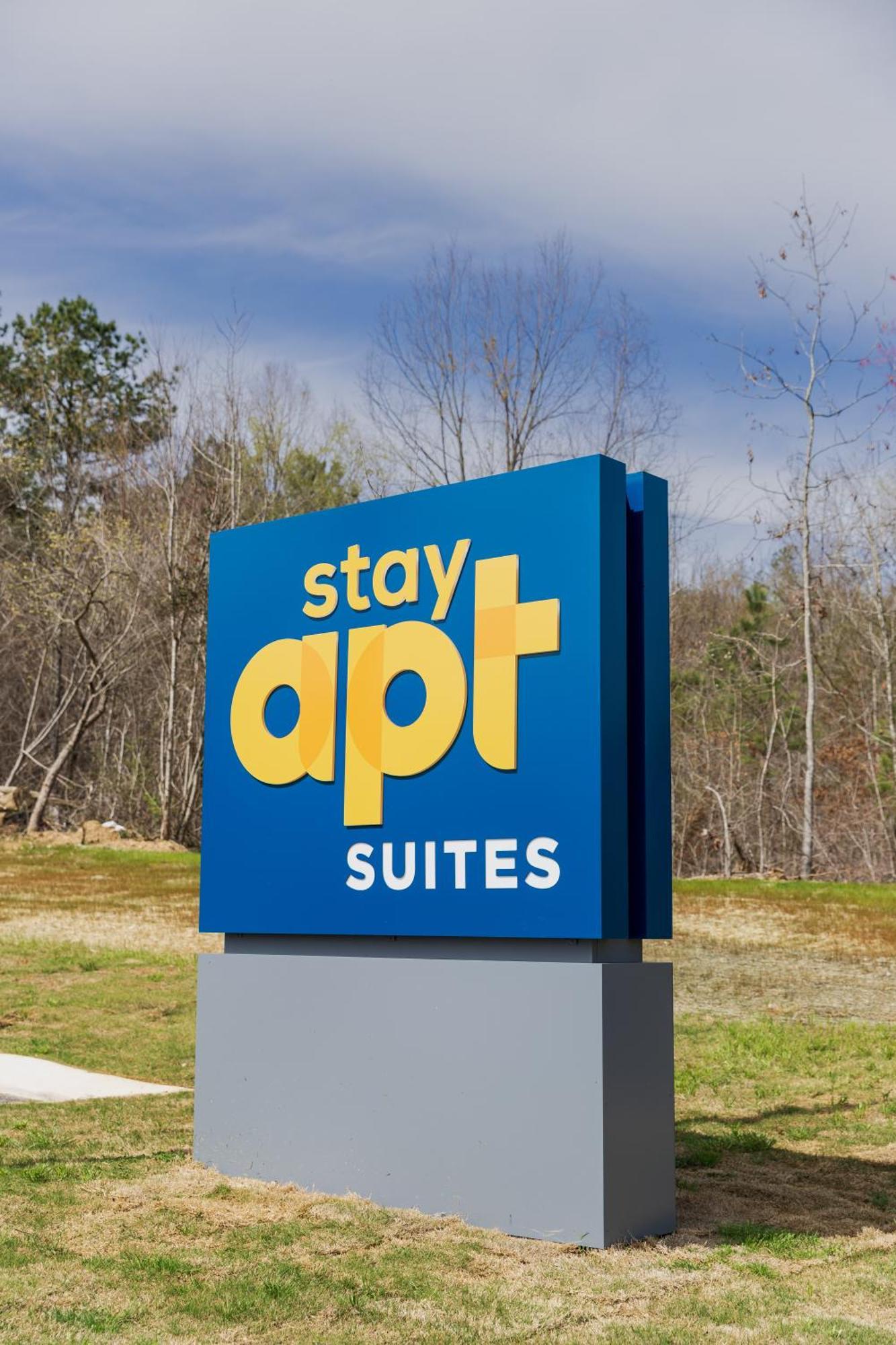 Stayapt Suites Charlotte North Хантерсвилл Экстерьер фото